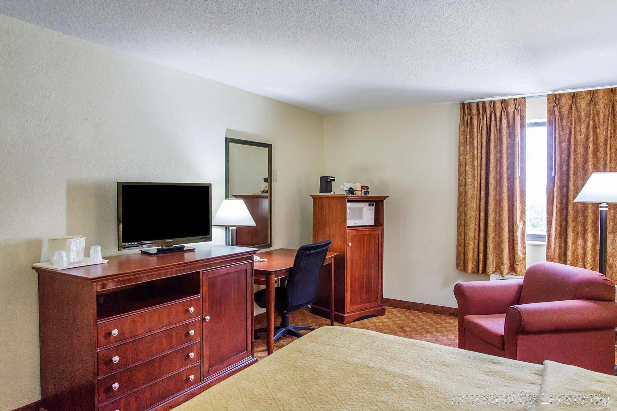 Quality Inn & Suites Miamisburg - Dayton South Экстерьер фото