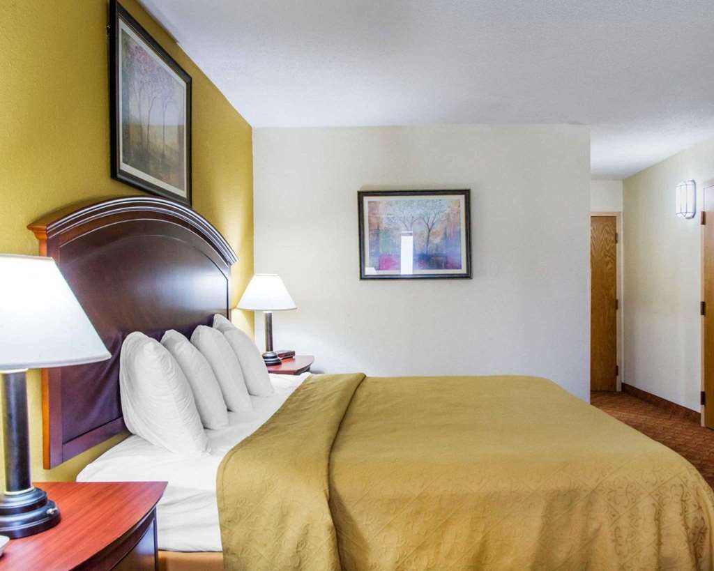 Quality Inn & Suites Miamisburg - Dayton South Номер фото