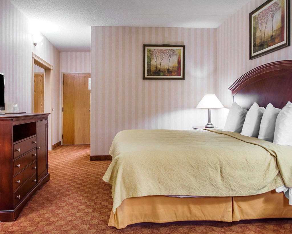 Quality Inn & Suites Miamisburg - Dayton South Номер фото