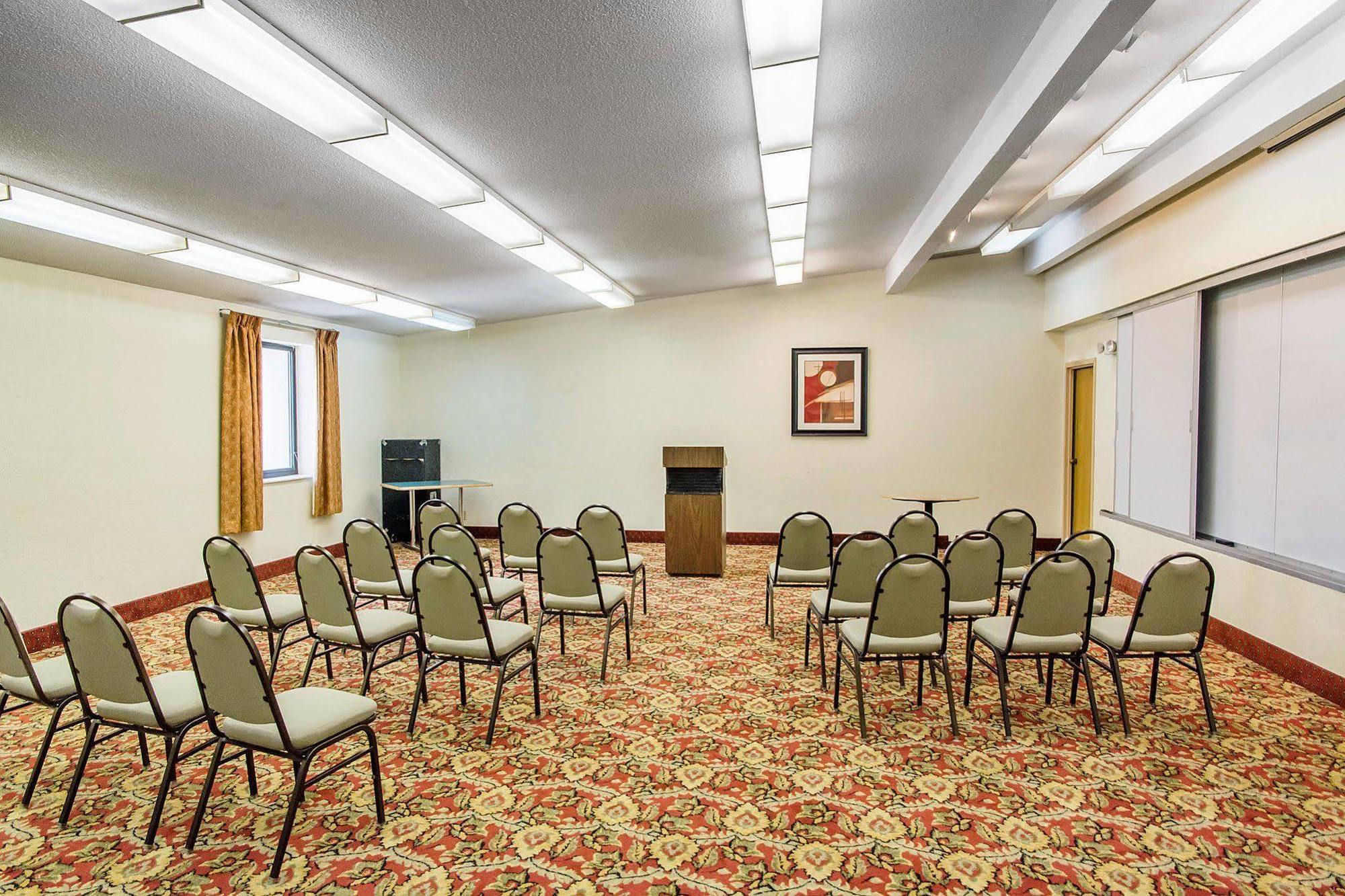 Quality Inn & Suites Miamisburg - Dayton South Экстерьер фото